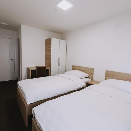 Hotel Tanja 巴尼西卢卡 外观 照片
