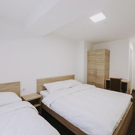 Hotel Tanja 巴尼西卢卡 外观 照片
