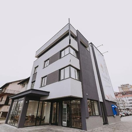 Hotel Tanja 巴尼西卢卡 外观 照片