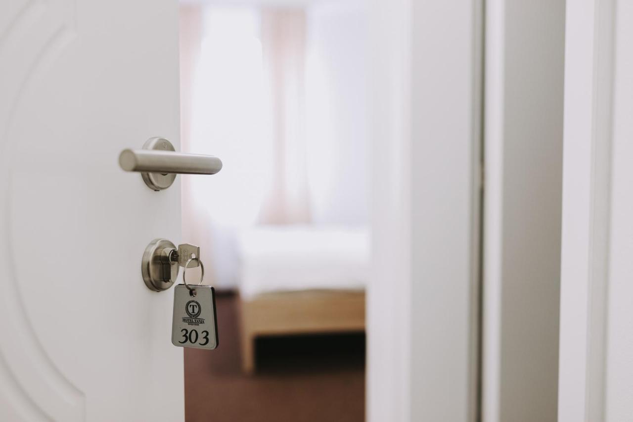 Hotel Tanja 巴尼西卢卡 外观 照片